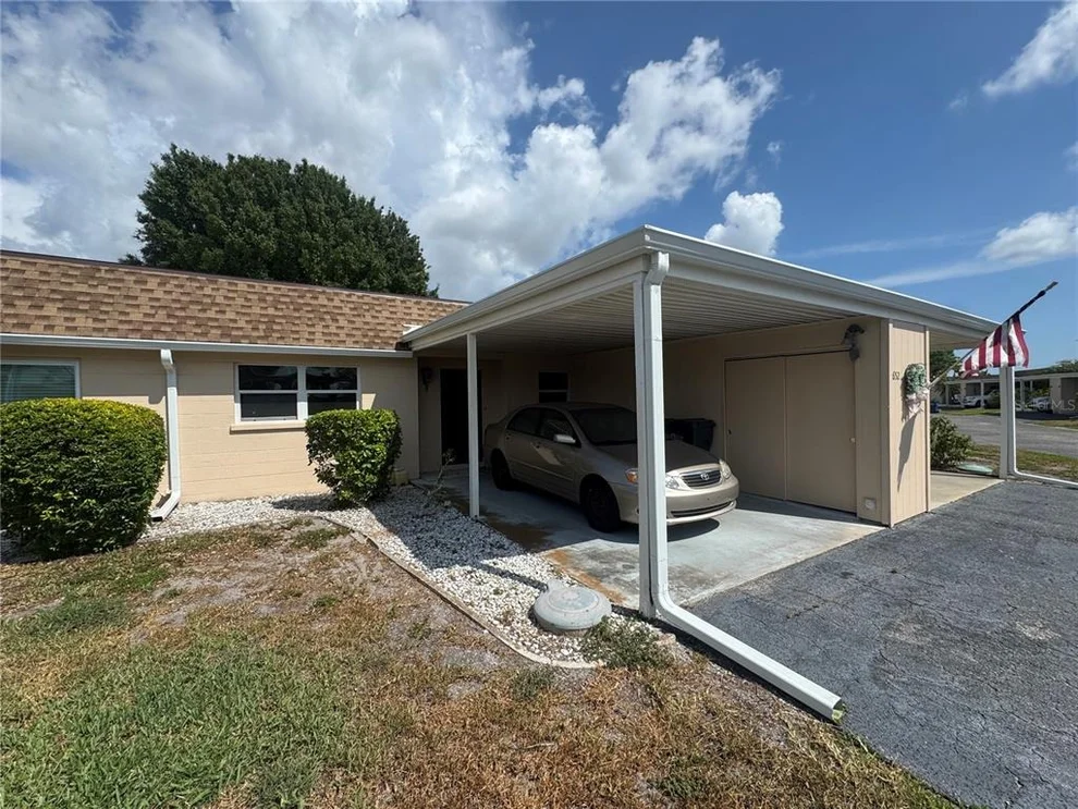 Unit for sale at 652 PARK CIRCLE, BRADENTON, FL 34207
