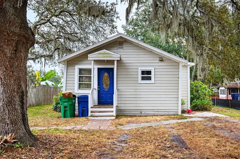 Unit for sale at 8917 N WILLOW AVENUE, TAMPA, FL 33604