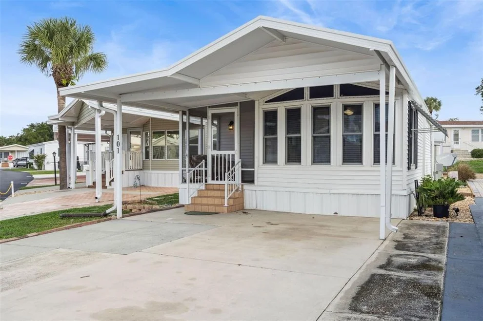Unit for sale at 101 TOURNAMENT DRIVE, DAVENPORT, FL 33837