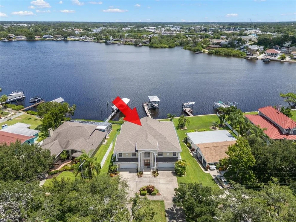 Unit for sale at 636 BAYSHORE DRIVE, TARPON SPRINGS, FL 34689