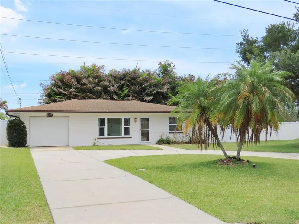 Unit for sale at 2277 S LAGOON CIRCLE, CLEARWATER, FL 33765