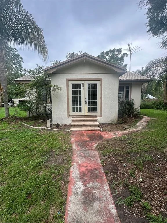 Unit for sale at 237 BROAD STREET, MASARYKTOWN, FL 34604