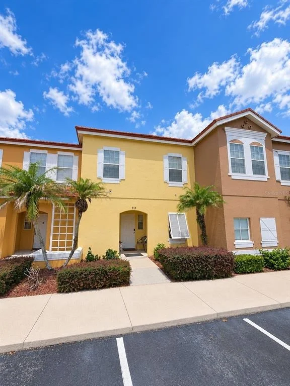 Unit for sale at 910 PARK TERRACE CIRCLE, KISSIMMEE, FL 34746