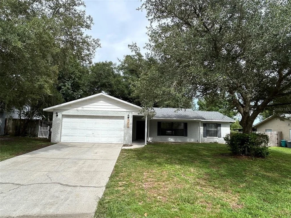 Unit for sale at 1605 BLACKBERRY COURT, EUSTIS, FL 32726