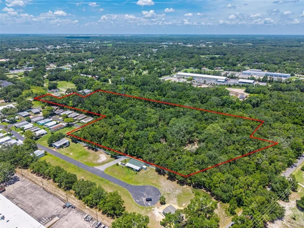 Unit for sale at GOURLEY AVENUE, LEESBURG, FL 34748