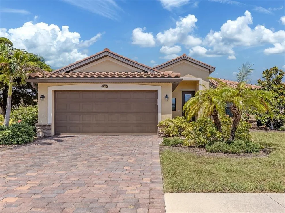 Unit for sale at 12490 CINQUETERRE DRIVE, VENICE, FL 34293