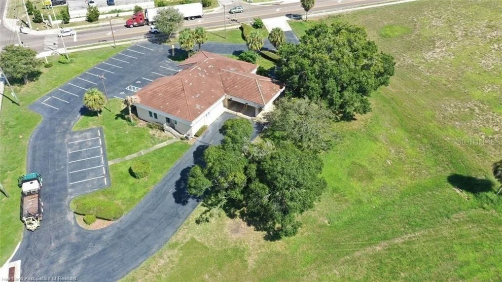Unit for sale at 695 N SCENIC HIGHWAY, FROSTPROOF, FL 33843