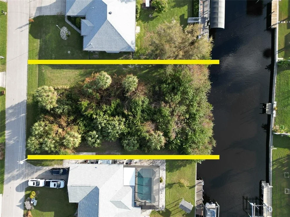 Unit for sale at 4194 YUCATAN CIRCLE, PORT CHARLOTTE, FL 33948
