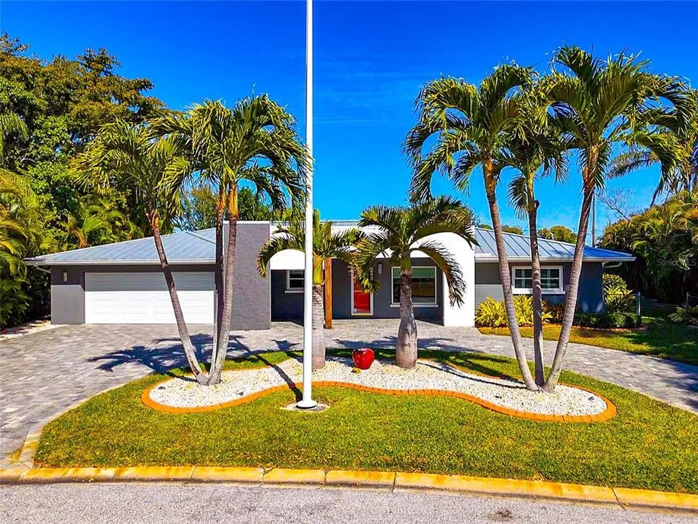 Unit for sale at 2639 BOUGAINVILLEA STREET, SARASOTA, FL 34239