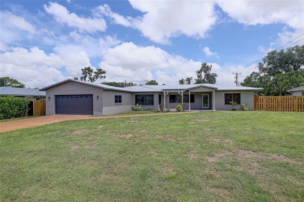 Unit for sale at 323 SUWANEE AVENUE, SARASOTA, FL 34243