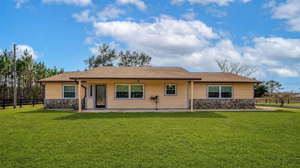 Unit for sale at 1327 W STATE ROAD 40, PIERSON, FL 32180