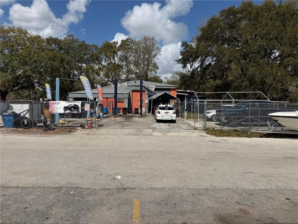 Unit for sale at 2719 OLD DIXIE HWY, KISSIMMEE, FL 34744