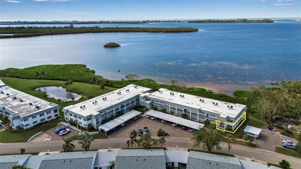 Unit for sale at 4704 INDEPENDENCE DRIVE, BRADENTON, FL 34210