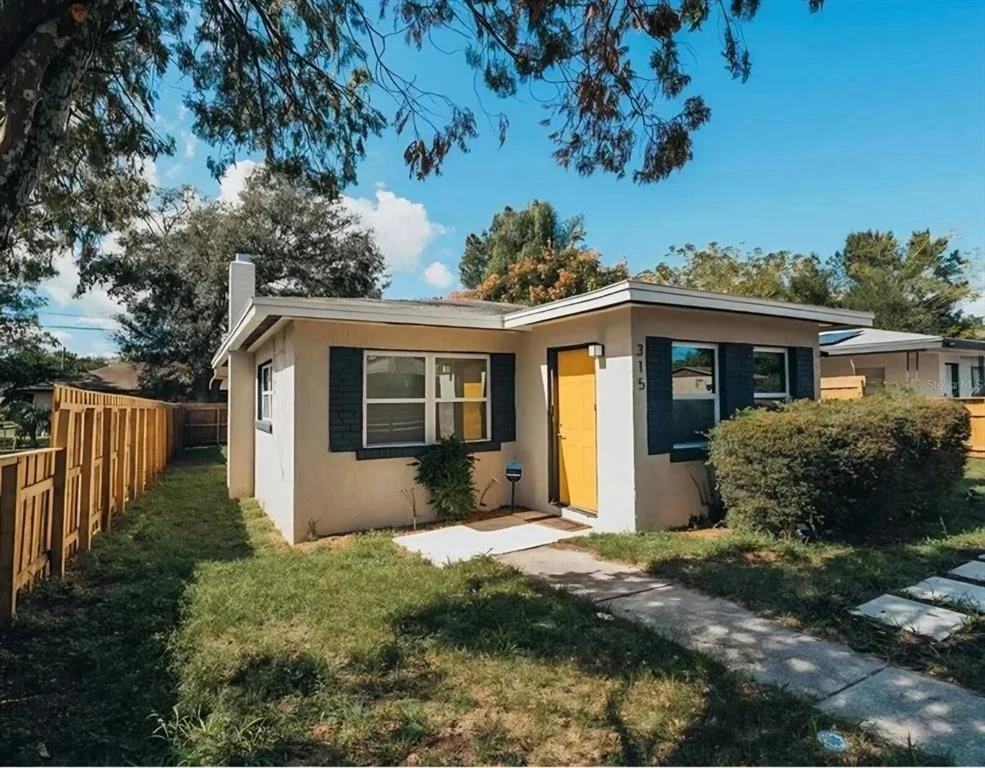 Unit for sale at 315 E STREET, LAKE WALES, FL 33853