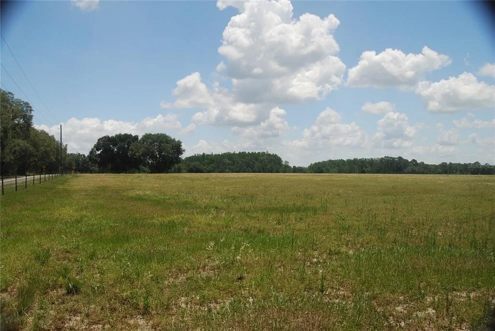 Unit for sale at LAKE ERIE, GROVELAND, FL 34736