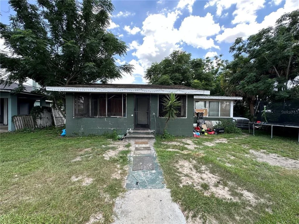 Unit for sale at 1105 NE 1ST STREET, MULBERRY, FL 33860