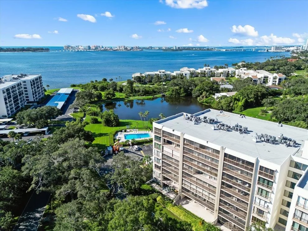 Unit for sale at 220 BELLEVIEW BOULEVARD, BELLEAIR, FL 33756