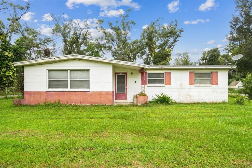 Unit for sale at 7512 RHODE ISLAND DRIVE, TAMPA, FL 33619