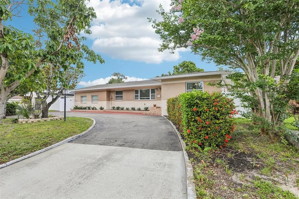 Unit for sale at 2709 49TH STREET N, ST PETERSBURG, FL 33710