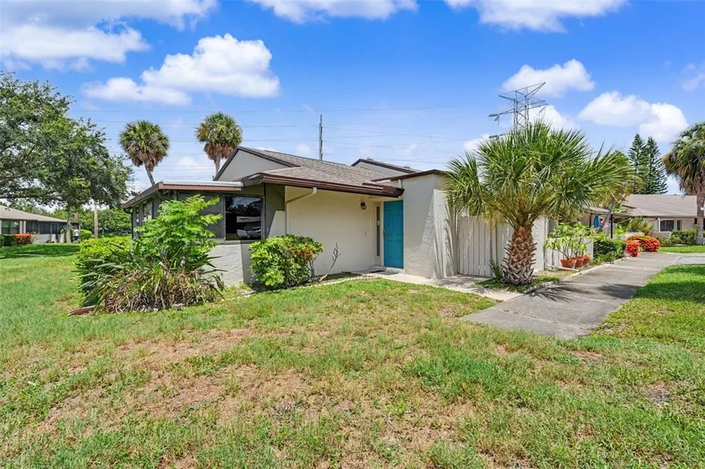 Unit for sale at 1502 16TH CIRCLE SE, LARGO, FL 33771