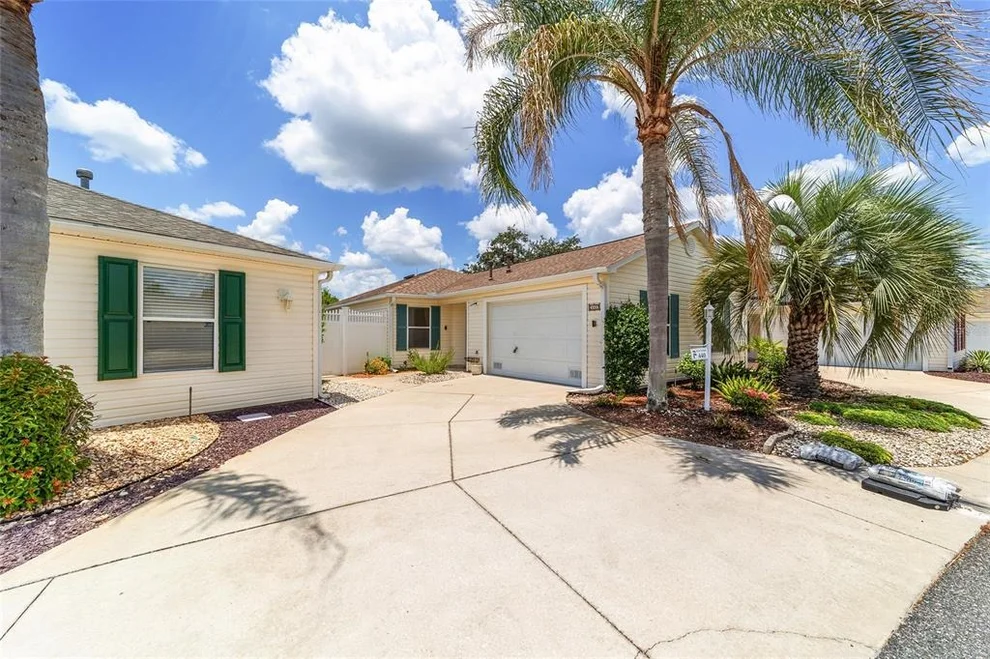 Unit for sale at 440 VALVERDA DRIVE, THE VILLAGES, FL 32162