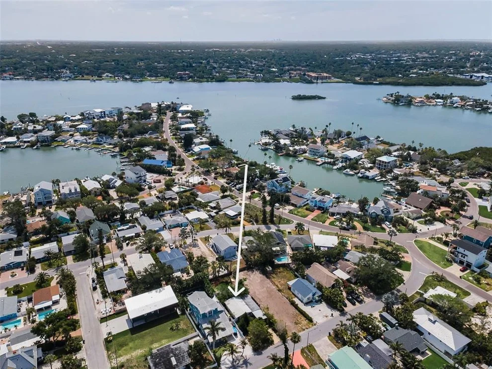 Unit for sale at 1213 BAY PALM BOULEVARD, INDIAN ROCKS BEACH, FL 33785