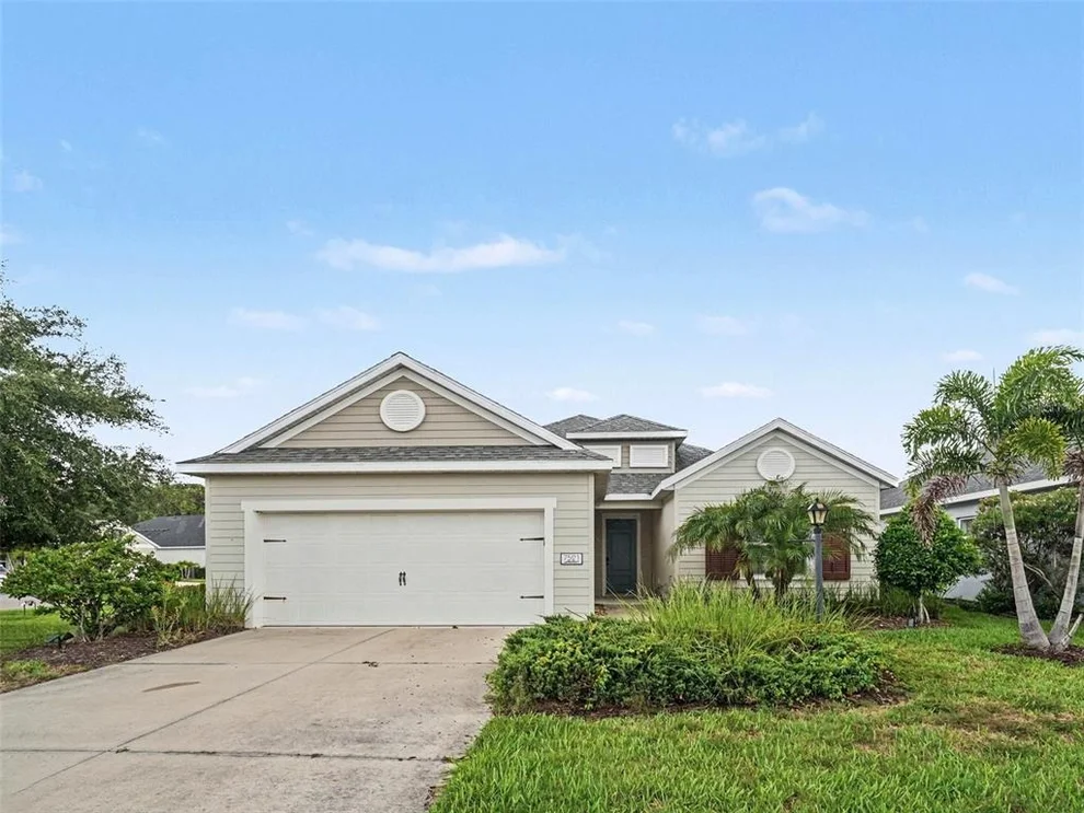Unit for sale at 7521 RIDGELAKE CIRCLE, BRADENTON, FL 34203