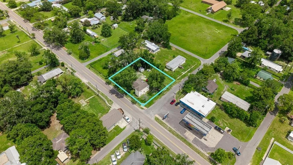 Unit for sale at 10107 S DIVISION AVENUE, HAMPTON, FL 32044