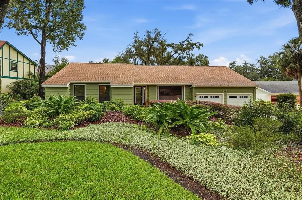 Unit for sale at 828 BROOKWOOD DRIVE, LAKELAND, FL 33813