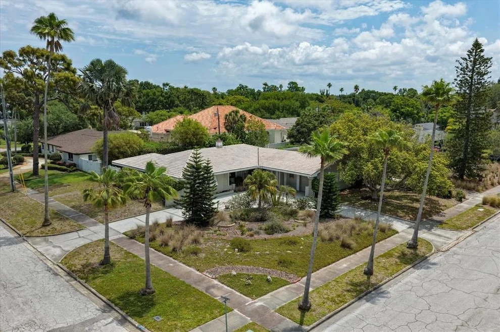 Unit for sale at 109 PONCE DE LEON BOULEVARD, BELLEAIR, FL 33756