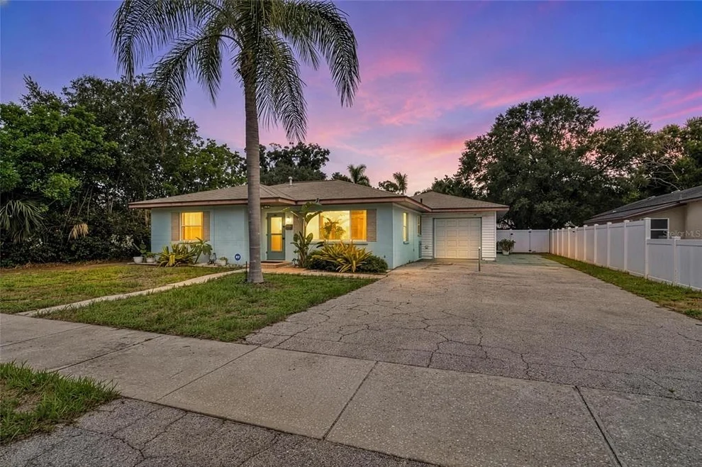 Unit for sale at 2508 14TH AVENUE W, BRADENTON, FL 34205