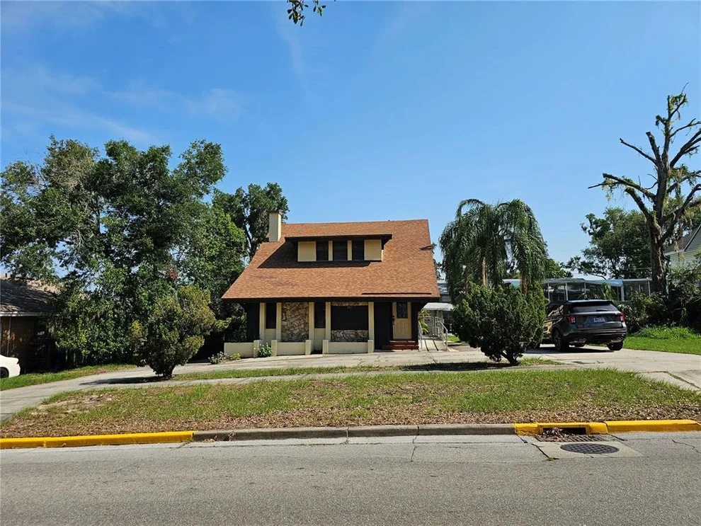 Unit for sale at 737 W CENTRAL AVENUE, WINTER HAVEN, FL 33880