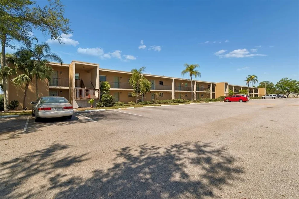 Unit for sale at 12300 PARK BOULEVARD, SEMINOLE, FL 33772