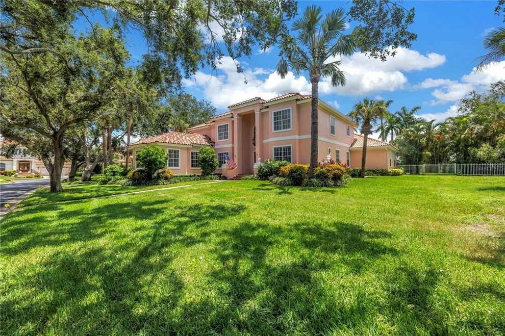 Unit for sale at 4930 SANDPIPER LANE S, ST PETERSBURG, FL 33711