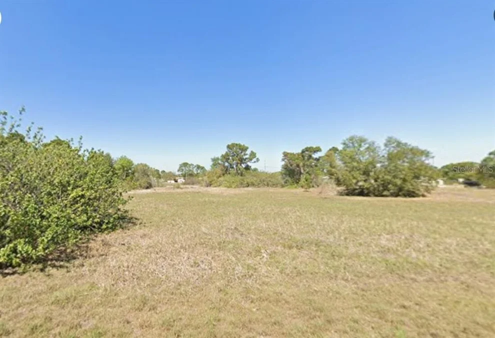 Unit for sale at 236 STARLIGHT AVENUE, LAKE PLACID, FL 33852