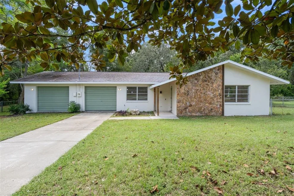 Unit for sale at 33486 WESTWOOD DRIVE, DADE CITY, FL 33523