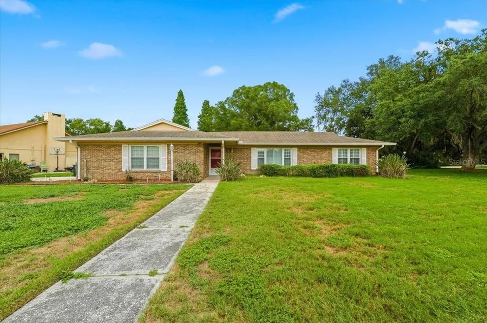 Unit for sale at 137 WOOD HALL DRIVE, MULBERRY, FL 33860