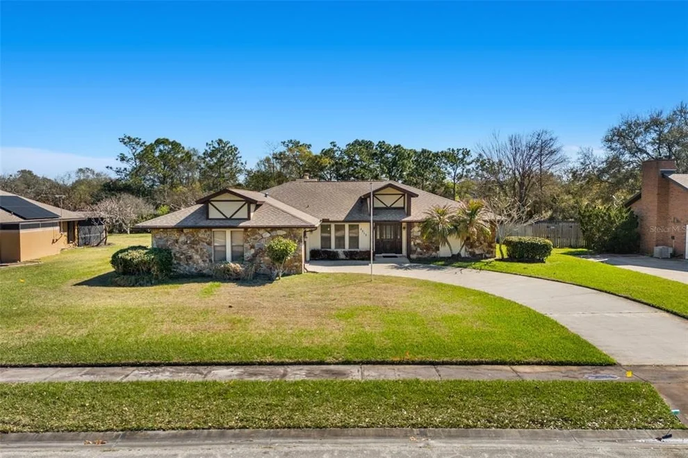 Unit for sale at 2213 WOODLAWN CIRCLE, MELBOURNE, FL 32934