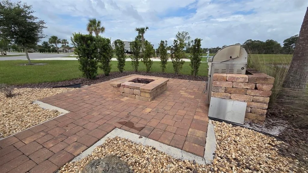 Unit for sale at 71 CEDAR CIRCLE E, LAKE WALES, FL 33898