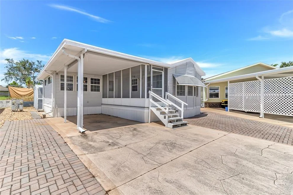Unit for sale at 300 SKY CREST LOOP, DAVENPORT, FL 33837