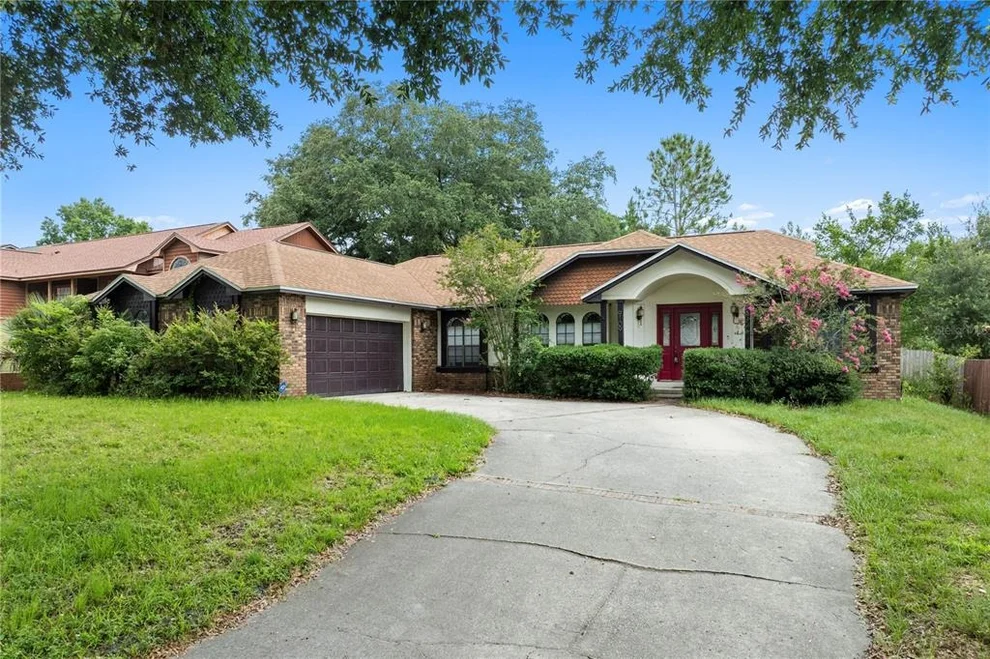 Unit for sale at 9109 QUEEN ELIZABETH COURT, ORLANDO, FL 32818