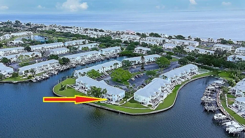 Unit for sale at 5129 SE SALMON DRIVE SE, ST PETERSBURG, FL 33705