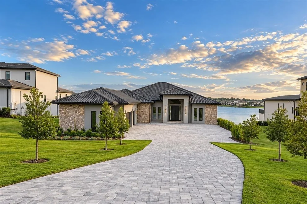 Unit for sale at 15125 PENDIO DRIVE, MONTVERDE, FL 34756
