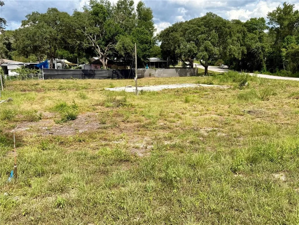 Unit for sale at 18351 SE 20TH PLACE, SILVER SPRINGS, FL 34488