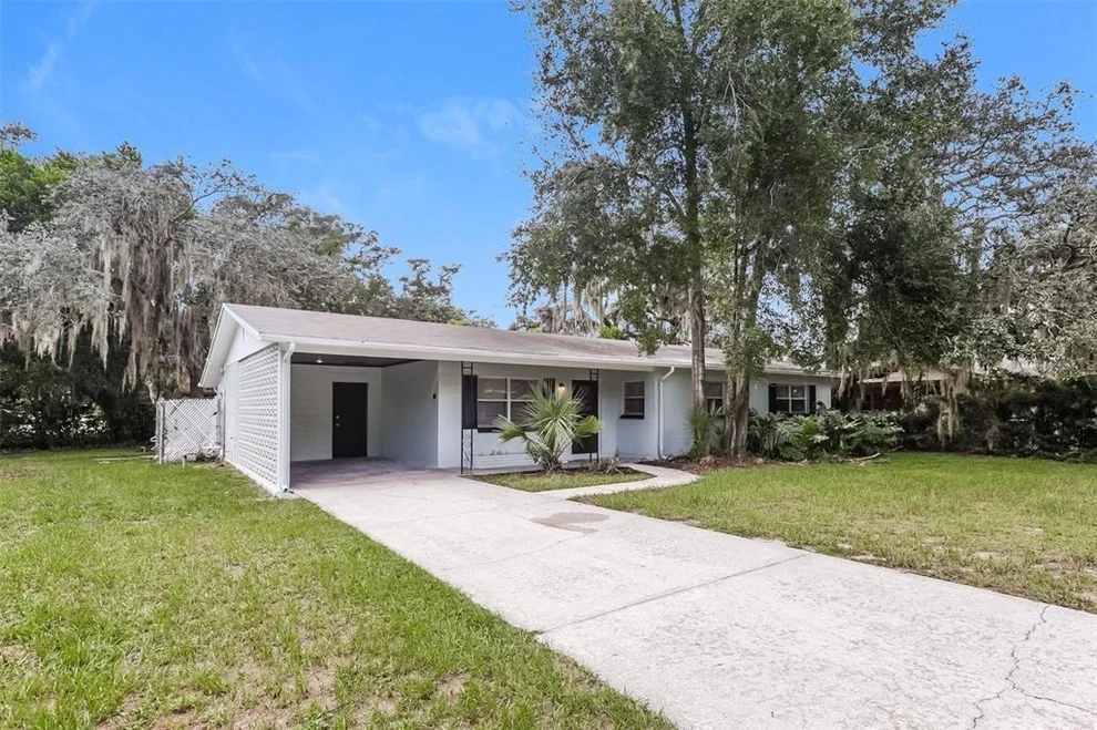 Unit for sale at 7602 PINE HILL DRIVE, TAMPA, FL 33617