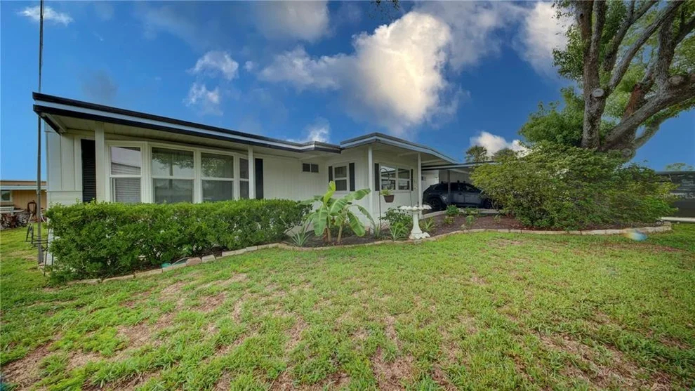 Unit for sale at 2753 VINDALE ROAD, TAVARES, FL 32778