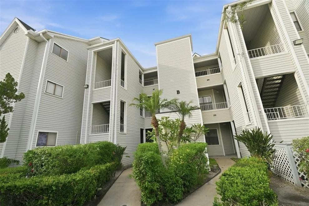 Unit for sale at 3127 W SLIGH AVENUE, TAMPA, FL 33614