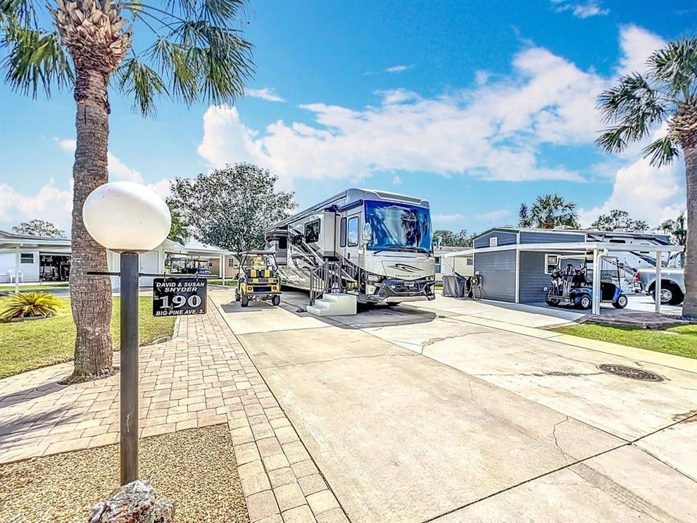 Unit for sale at 190 BIG PINE AVENUE S, FROSTPROOF, FL 33843