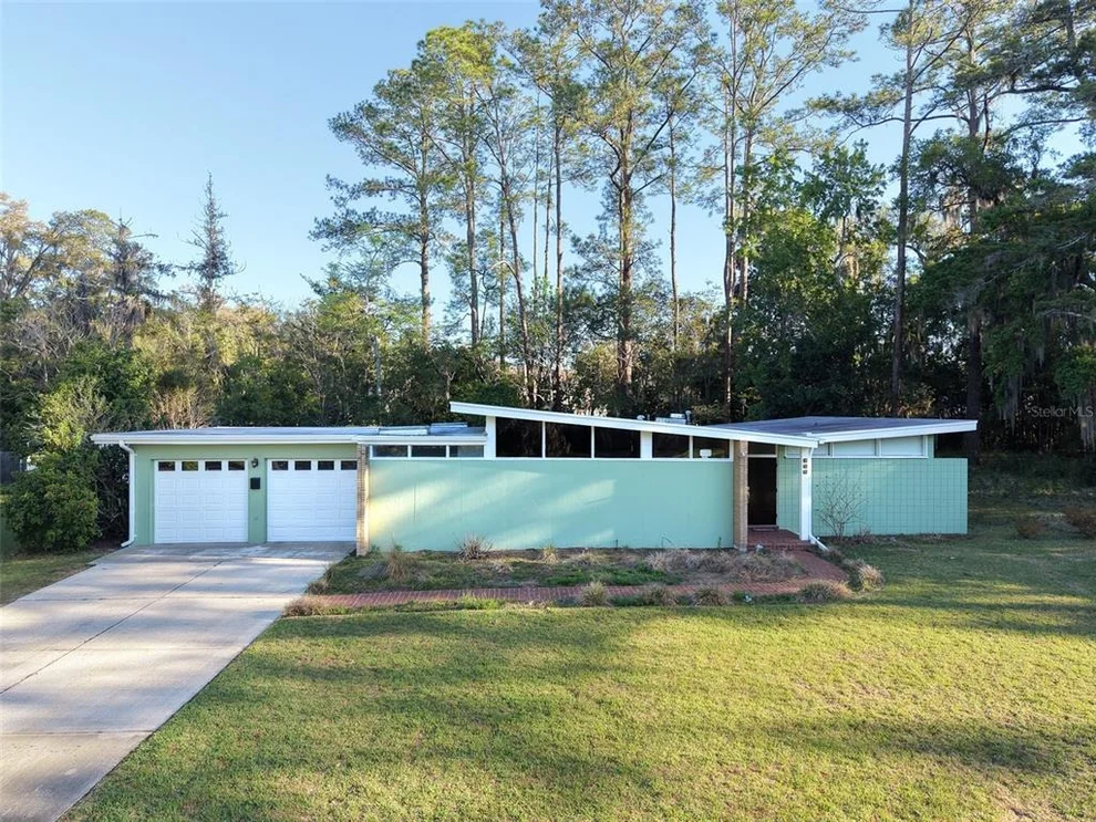 Unit for sale at 852 NW 2ND AVENUE, WILLISTON, FL 32696