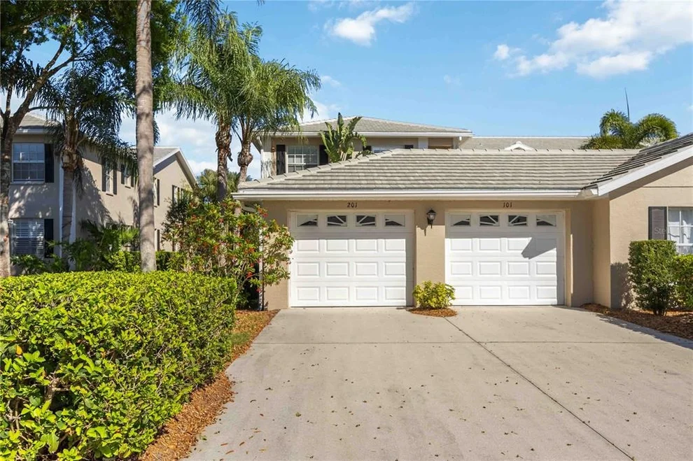 Unit for sale at 115 WOODBRIDGE DRIVE, VENICE, FL 34293